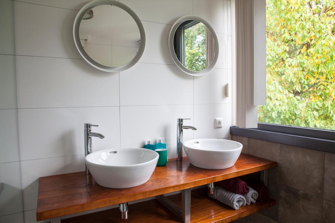 Bed and Breakfast De Heidestroper Eindhoven Exterior foto