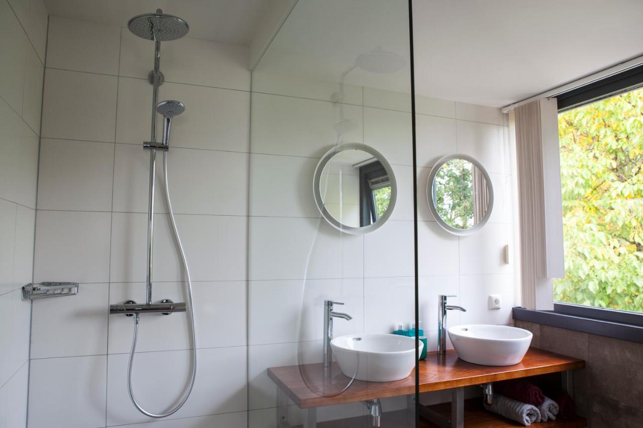 Bed and Breakfast De Heidestroper Eindhoven Exterior foto